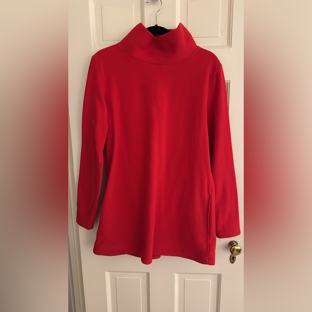 Elegant Red Women's Fleece